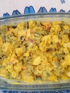 Una foto de Ensaladilla de habas de temporada