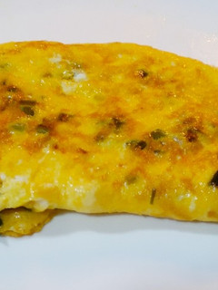 Una foto de Tortilla de ajetes tiernos