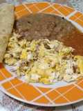Huevo con machacado 🌯