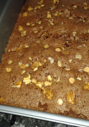 A picture of White choc walnut brownie.