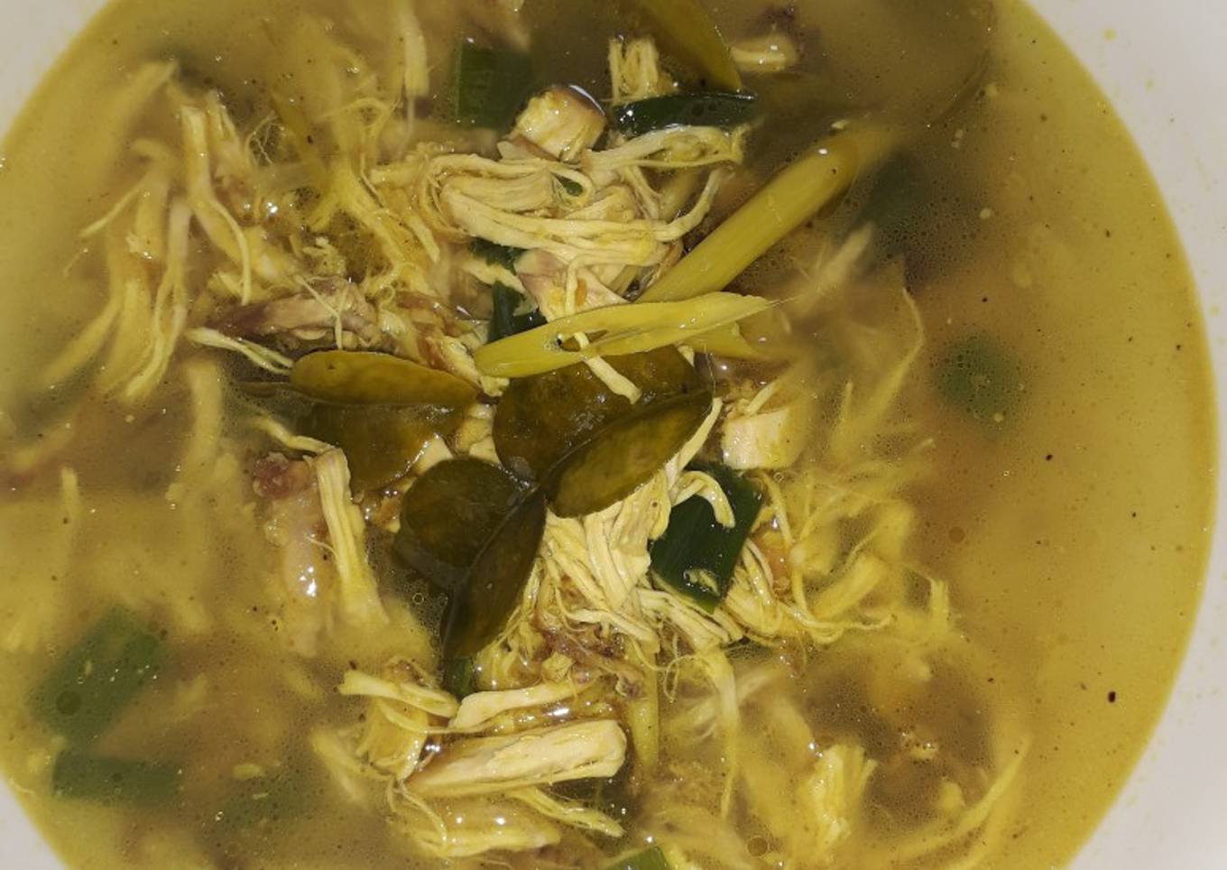 Soto Ayam Suwir