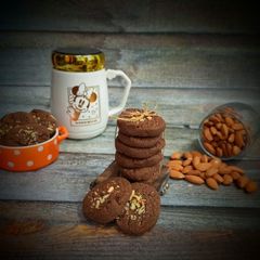 A picture of Chocolate almonds cookies.