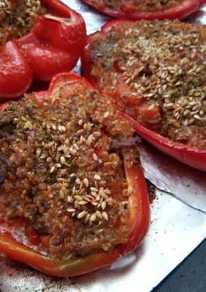 Una foto de Pimientos rellenos de carne y quinoa
