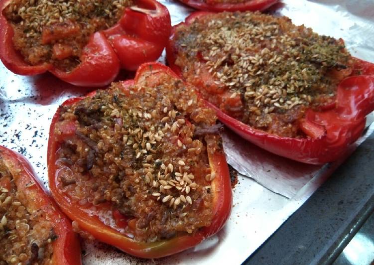 Pimientos rellenos de carne y quinoa