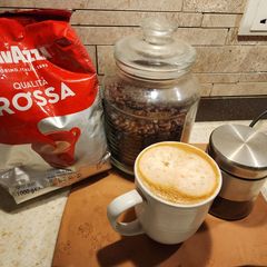 A picture of Coffee Americano (black coffee).