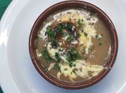 Una foto de sopas faciles
