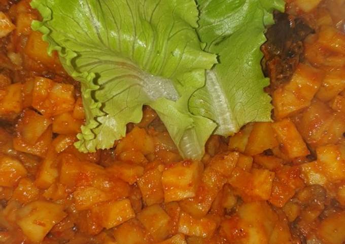 Langkah Mudah untuk Membuat Sambel goreng kentang ampela ati, Lezat Sekali