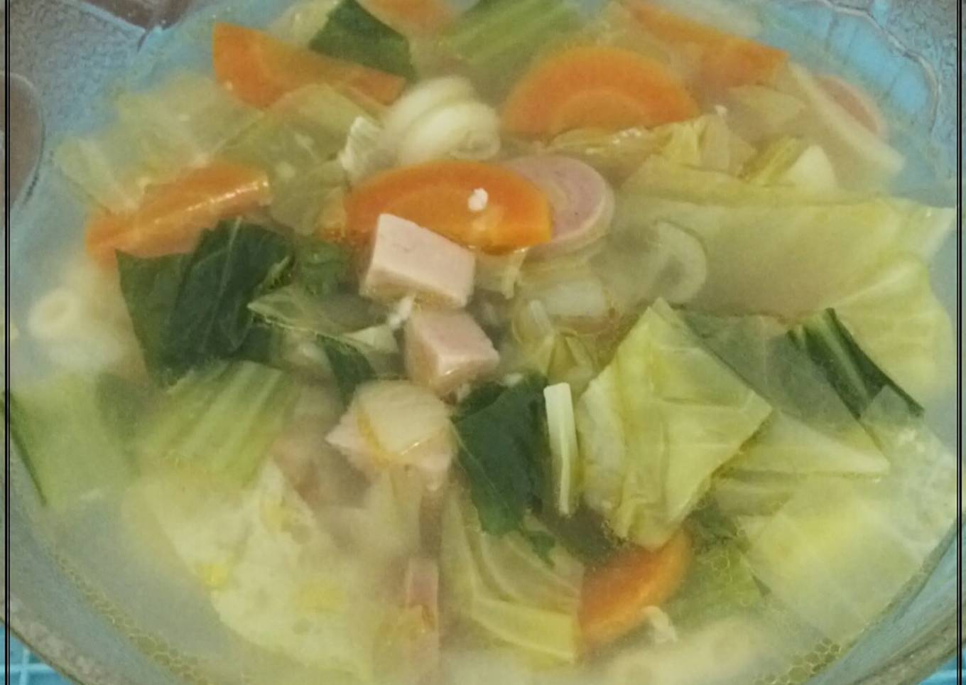 Sop Sayuran Kornet Babi