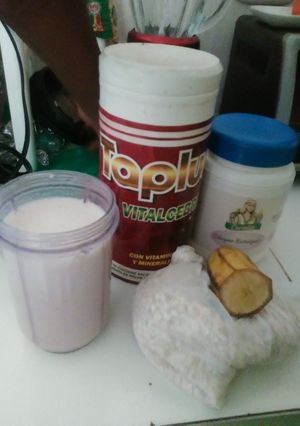 Una foto de Batido de avena con banano