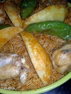صورة لوصفة دويدة امفورة بالدجاج 🥘🍗