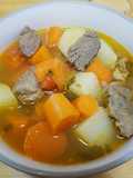 Canh thịt bò hầm rau củ