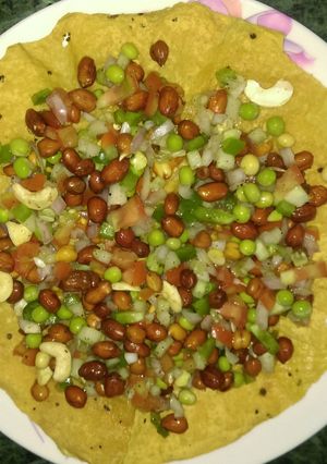 A picture of Papad masala.