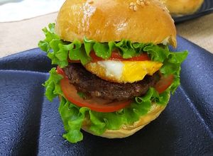 Hình của món Hamburger.