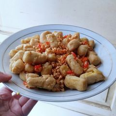 A picture of Tahu Cabai Garam / Tofu With Spicy Garlic and Chilli.