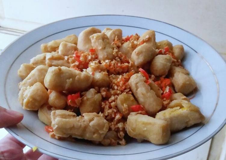 Easiest Way to Make Homemade Tahu Cabai Garam / Tofu With Spicy Garlic and Chilli
