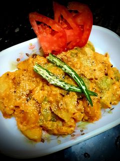 ঝিঙে আলু পোস্ত (Jhinge Aloo Posto recipe in Bengali) রেসিপির প্রধান ছবি