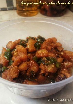 Foto resep Ikan Pari Asin Tumis Pedas