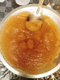 सूजी का हलवा (sooji ka halwa recipe in Hindi) रेसिपी मुख्य फोटो