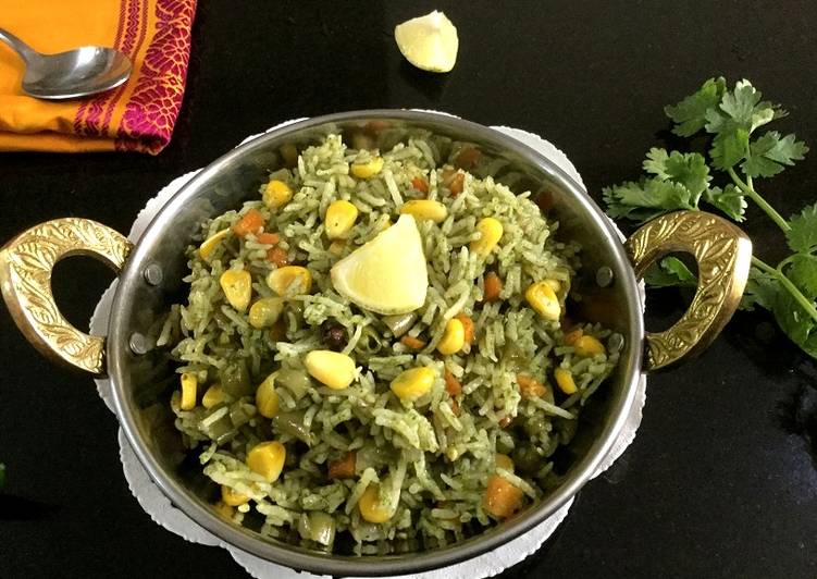 Simple Way to Make Homemade Green Chutney Pulao with Corn