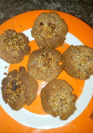 A picture of Hausa traditional cookies(gireba).