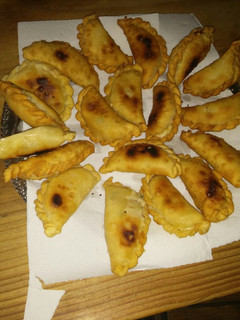 Una foto de Empanadas de choclo cremosa😋