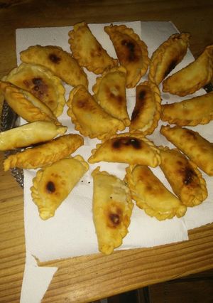 Una foto de Empanadas de choclo cremosa😋