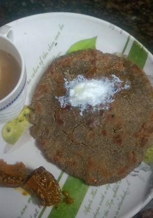 बाजरे की रोटी (bajre ki roti recipe in Hindi) रेसिपी मुख्य फोटो