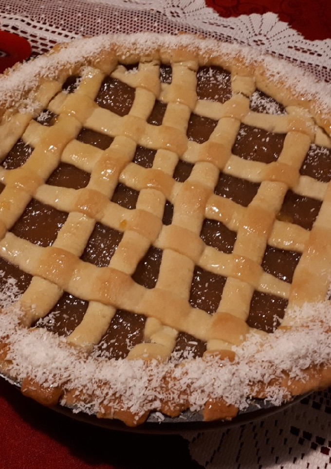 Una foto de Pastafrola o tarta de membrillo muy fácil