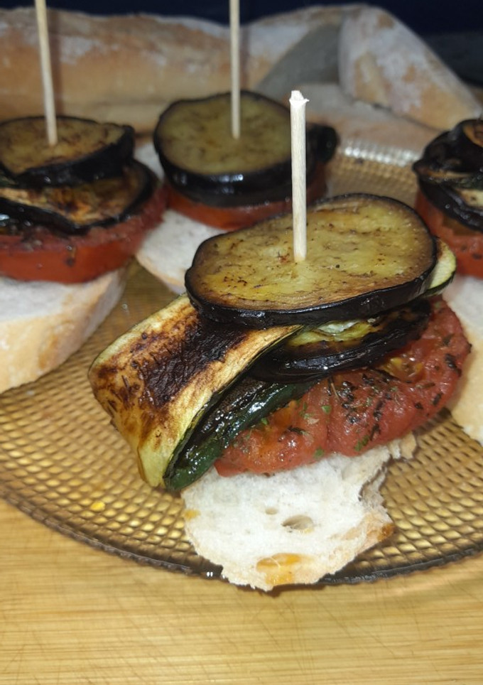 Una foto de Pincho de verduras a la plancha