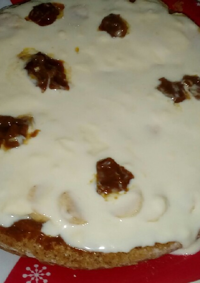 Una foto de Torta de plátano con dulce de leche