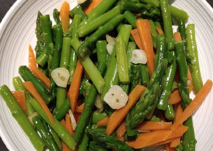 Vegetarian Asparagus and Carrots