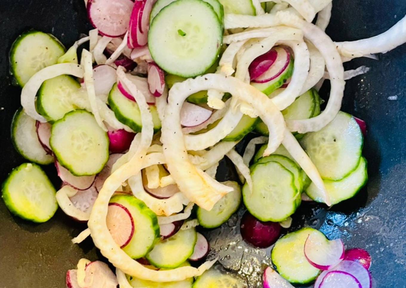 Fennel, radish and cucumber salad