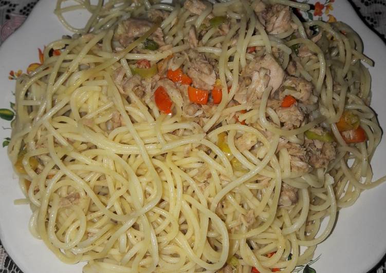 Cara Gampang Menyiapkan Spaghetti Aglio Olio Tuna Anti Gagal