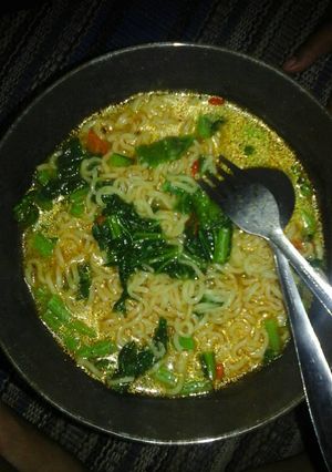 Foto resep Mie instan sederhana