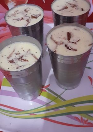 मैंगो शेक (Mango shake recipe in hindi) रेसिपी मुख्य फोटो