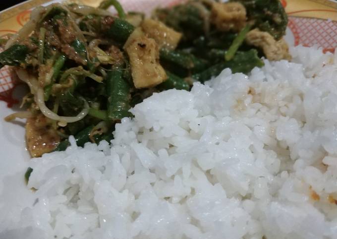 Nasi pecel siram instan