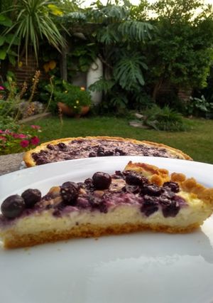 Una foto de Tarta de ricota y arándanos