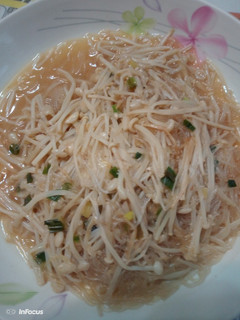金針菇炒冬粉 的食譜成品照片
