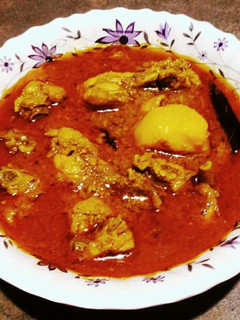আলু দিয়ে মুরগির ঝোল রেসিপির প্রধান ছবি