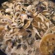 450. California Farm Whole Clam Wine Sauce Dinner