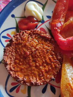 Una foto de Hamburguesas veganas de proteína de soja sabor achorizado (🌱)