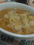 Sopa vegana de zapallo y dedalitos