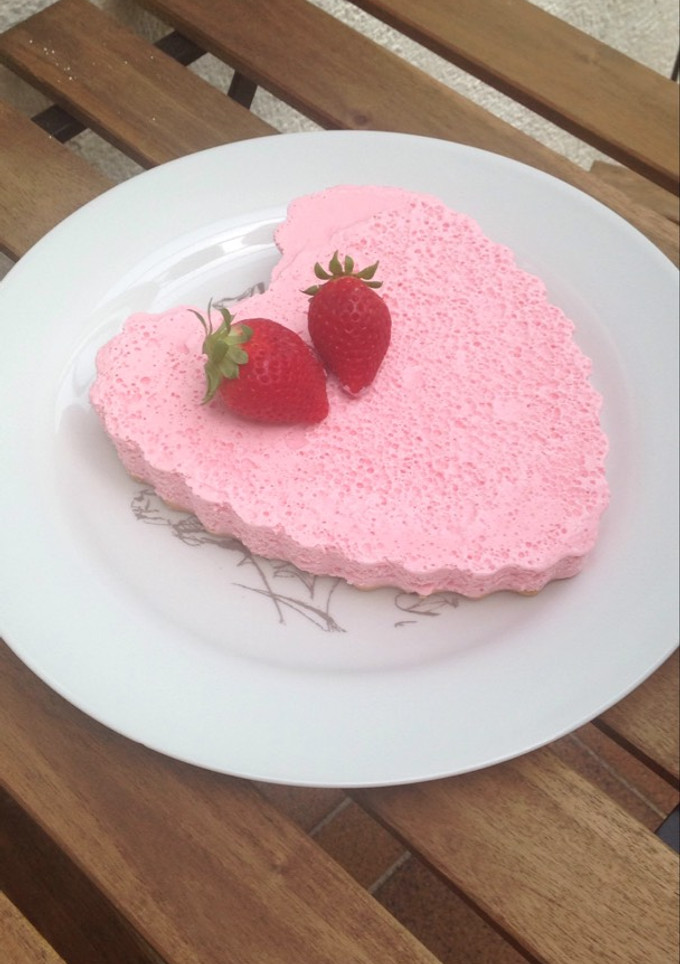 Una foto de Tarta helada de fresa