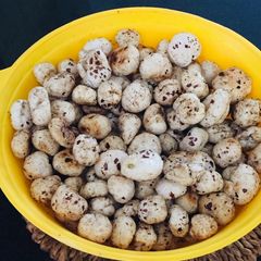 A picture of Roasted Makhana.