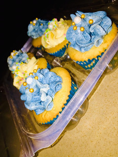 A picture of Vanilla cupcake.