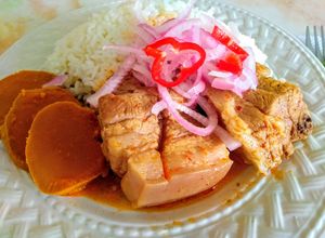 Una foto de Adobo de lechón