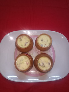 ઇન્સ્ટન્ટ બાસુંદી (Instant Basundi Recipe In Gujarati) રેસીપી મુખ્ય ફોટો