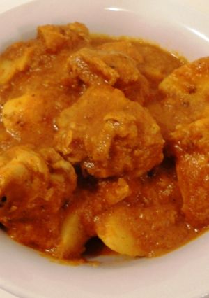 A picture of Creamy Chicken Curry.