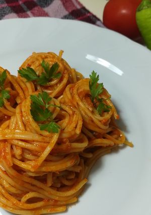صورة لوصفة سباجيتي سريعة و لذيذة 😋😍
