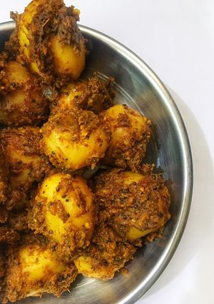 A picture of Spicy baby potato curry.